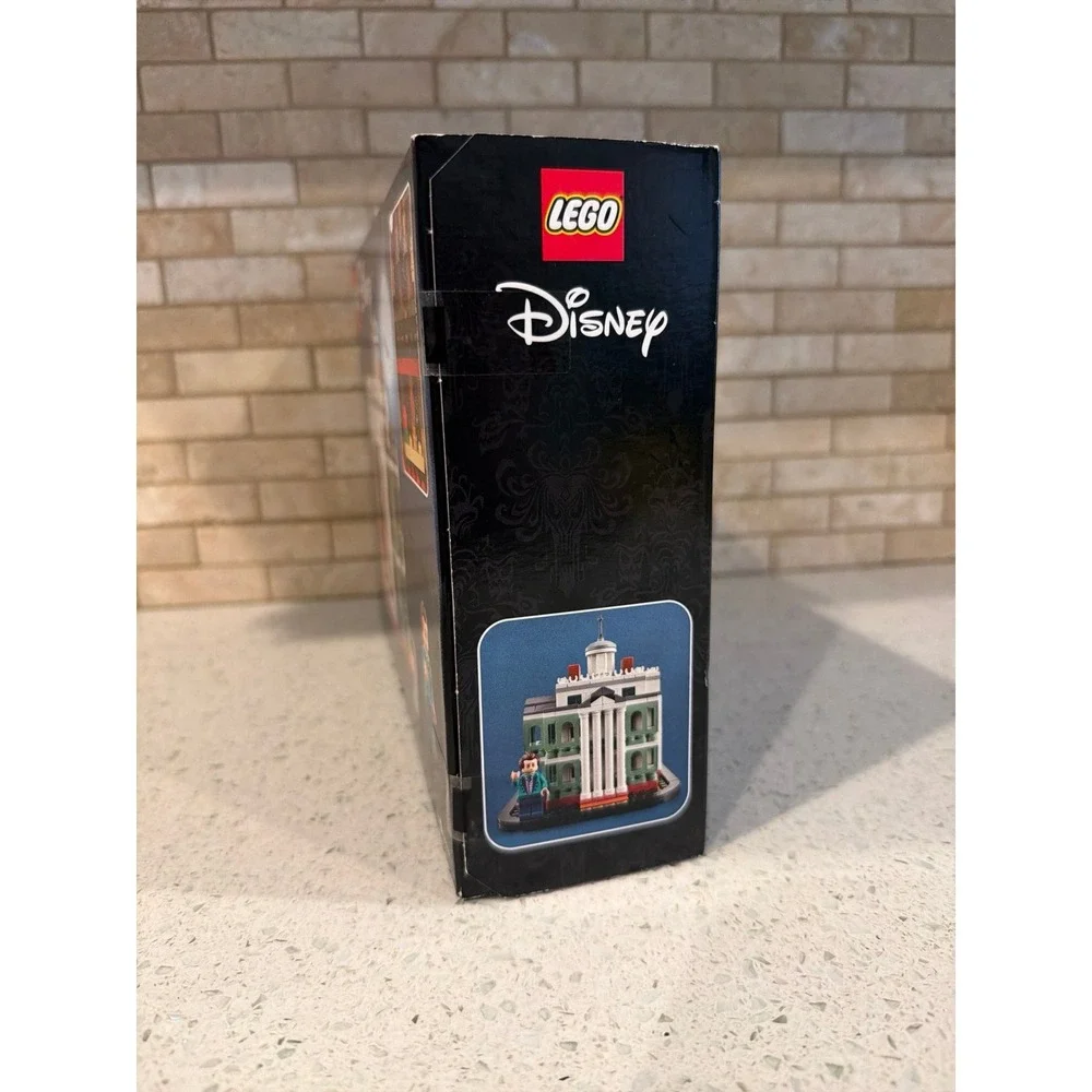 LEGO 40521 Mini Disney The Haunted Mansion Brand New Sealed Disneyland World Set